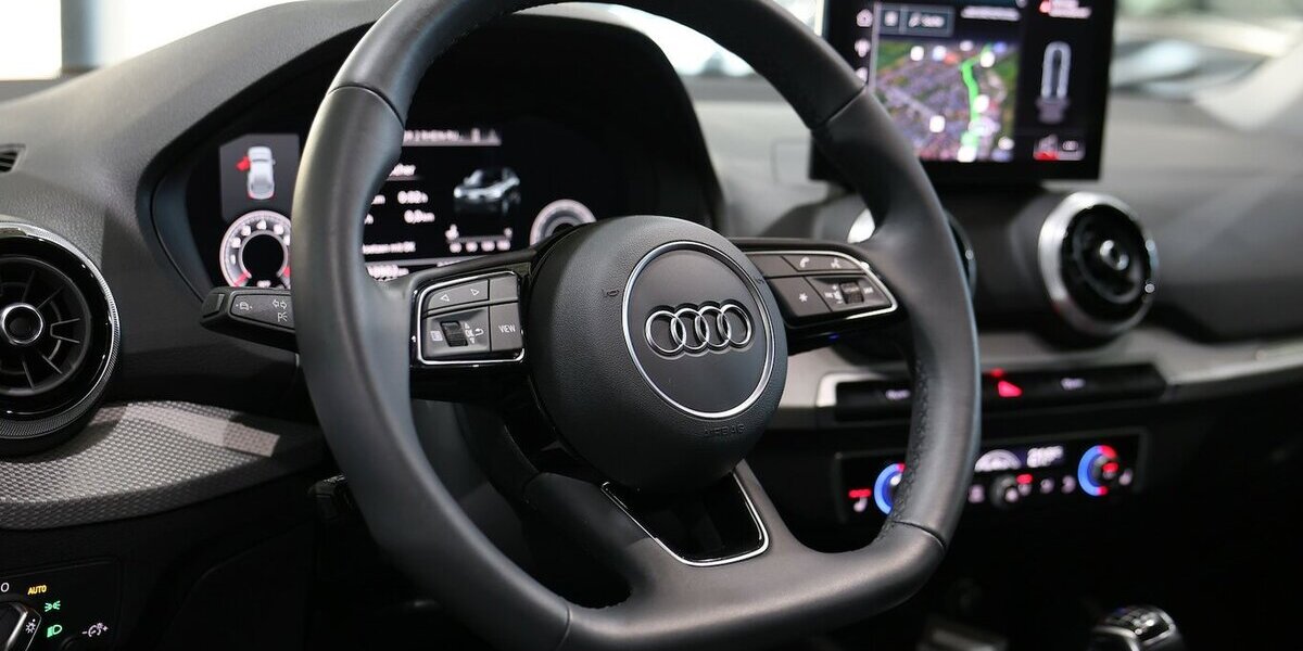 Audi Q2 30 TFSI S-LINE DAYTONA / LED, VC, ACC+LANE 10.000 km 24.555 &euro; Hamm 59077