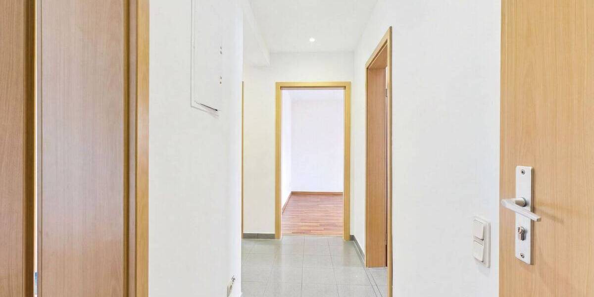 Etagenwohnung Schwerte - 5 Zimmer, 104 m&sup2;, 218.000&euro; | Angebot:26642907