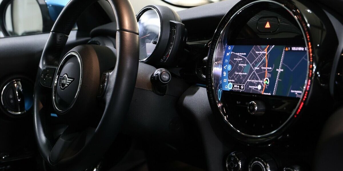 Mini ONE CLASSIC-TRIM / LED / LEDER / NAVI+APPLE 60.000 km 18.111 &euro; Hamm 59077