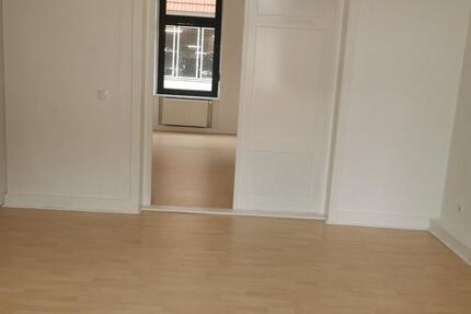 Wohnung Iserlohn - 5 Zimmer, 160 m&sup2;, 990&euro; | Angebot:25852011