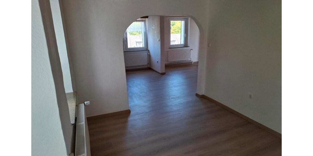 Dachgeschoßwohnung Dortmund Huckarde - 3 Zimmer, 74 m&sup2;, 560&euro; | Angebot:25547510