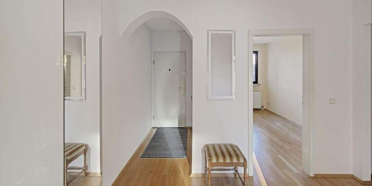 Etagenwohnung Dortmund Mitte - 3 Zimmer, 93 m&sup2;, 980&euro; | Angebot:25685355