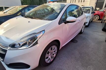 Peugeot 208 167.700 km 3.500 &euro; Dortmund 44339