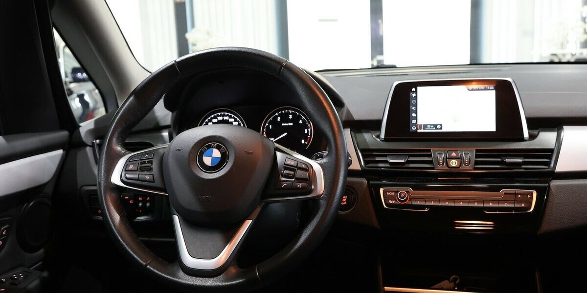 BMW 218 Gran Tourer d xDrive Advantage BUSINESS LED 155.000 km 17.991 &euro; Hamm 59077