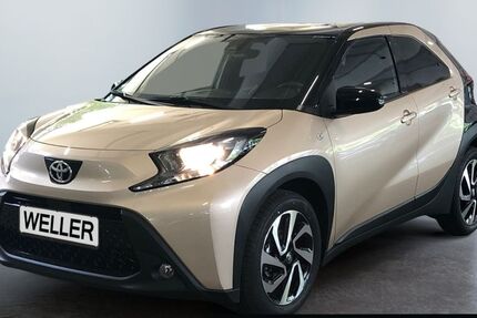 Toyota Aygo (X) 12.329 km 14.970 &euro; Dortmund 44143