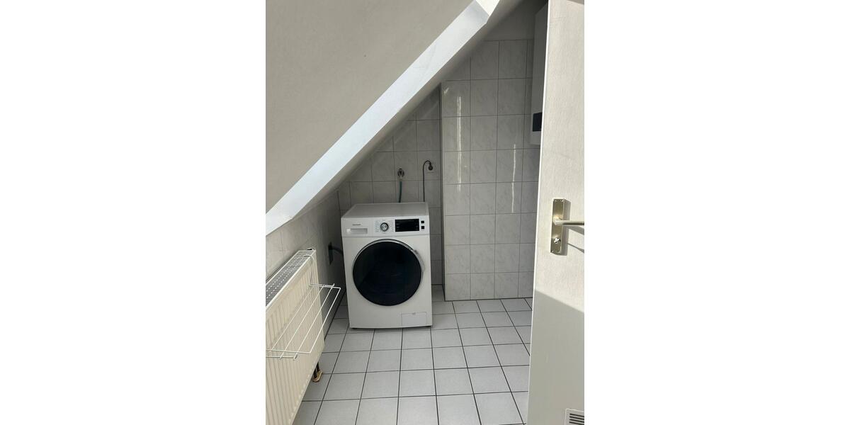 Dachgeschoßwohnung Hamm Bockum - 2.5 Zimmer, 47 m&sup2;, 470&euro; | Angebot:26094753