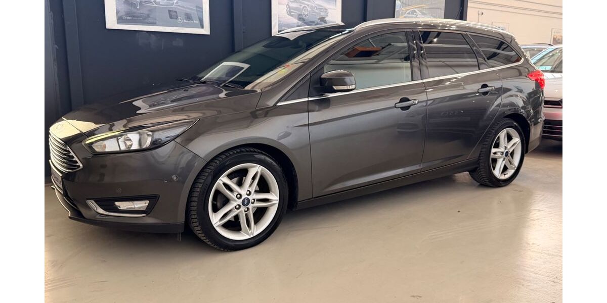 Ford Focus 124.000 km 7.999 &euro; Schwerte 58239