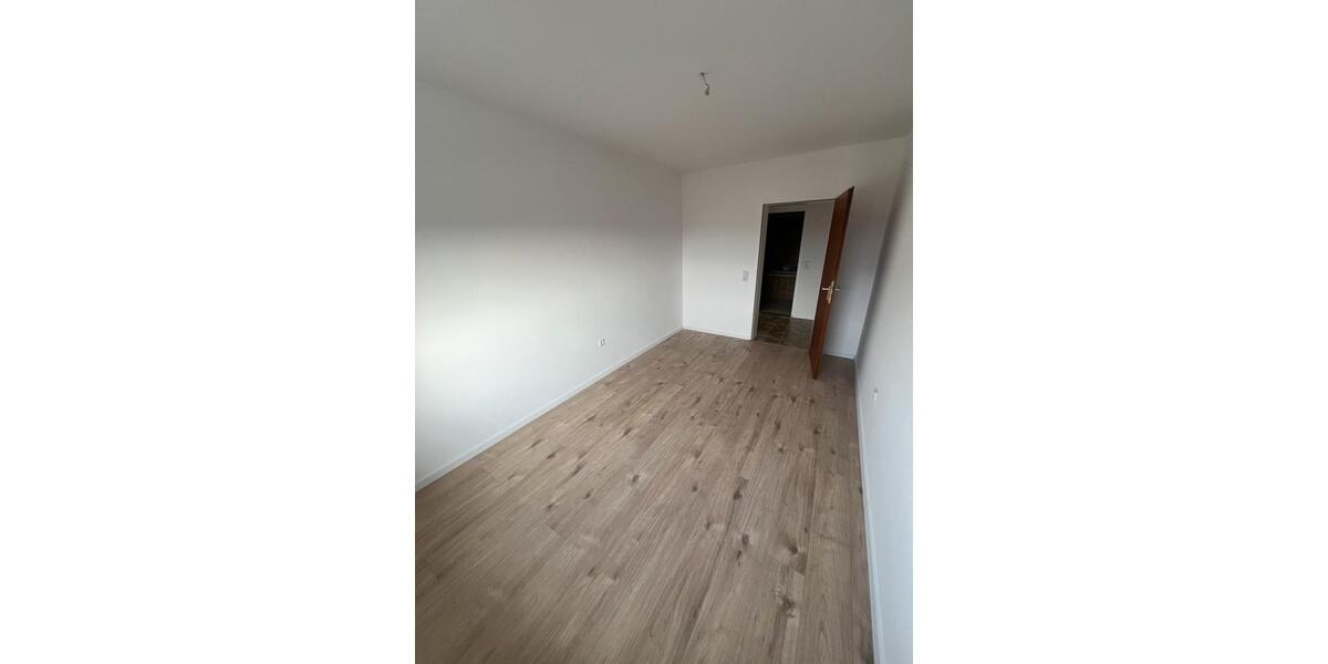 Etagenwohnung Dortmund Hörde - 3 Zimmer, 89 m&sup2;, 1.000&euro; | Angebot:25925599
