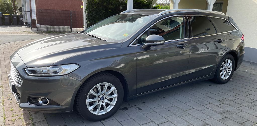 Ford Mondeo 188.000 km 8.350 &euro; Bergkamen 59192