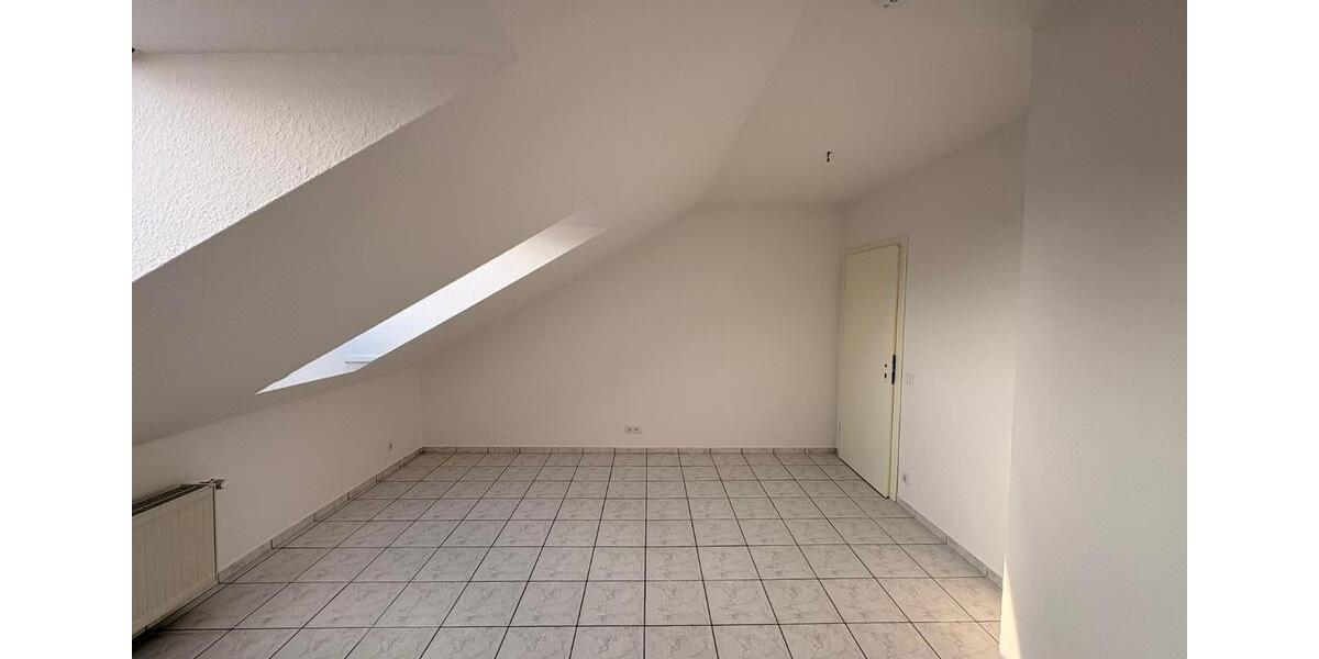 Dachgeschoßwohnung Hamm Herringen - 3 Zimmer, 44 m&sup2;, 440&euro; | Angebot:25839845