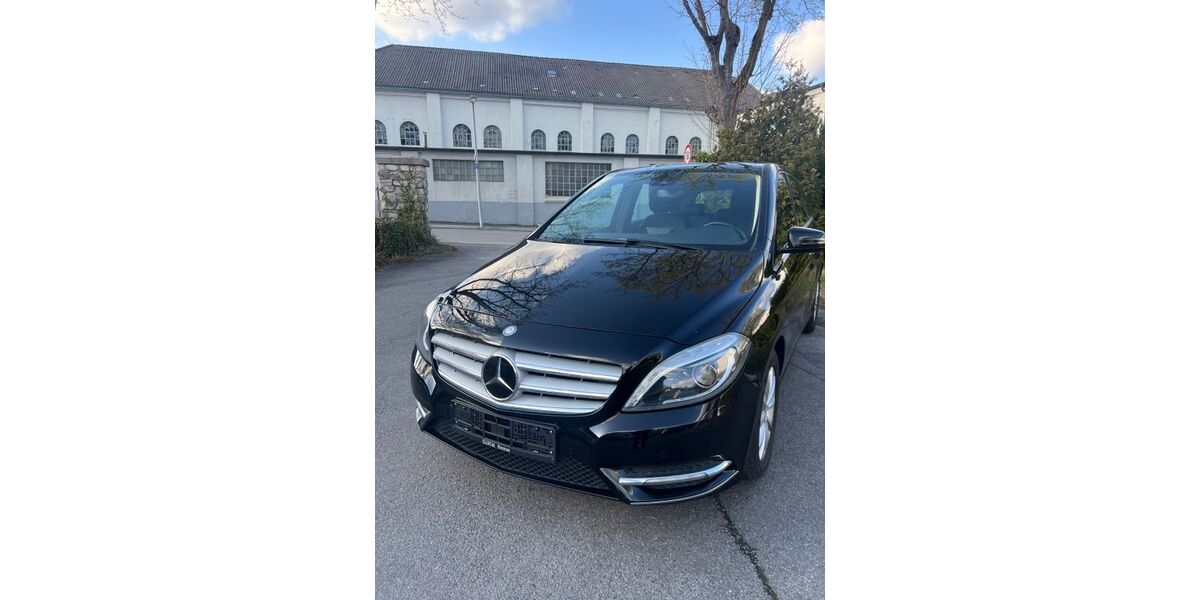 Mercedes-Benz B 180 176.000 km 6.980 &euro; Hemer 58675