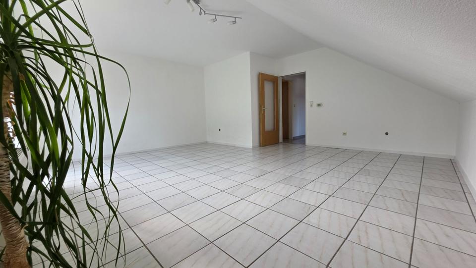 Etagenwohnung Kamen - 2.5 Zimmer, 63 m&sup2;, 750&euro; | Angebot:25718266