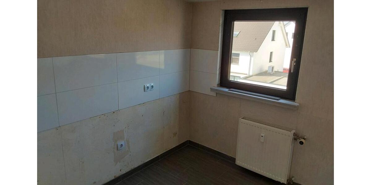 Dachgeschoßwohnung Kamen - 3.5 Zimmer, 58 m&sup2;, 350&euro; | Angebot:25964938