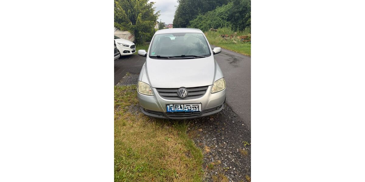 VW Fox 73.500 km 2.999 &euro; Ense 59469