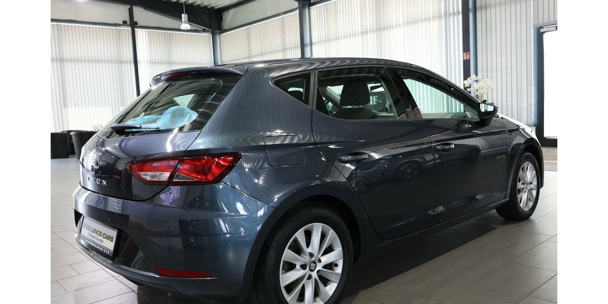 Seat Leon 1.6 TDI STYLE / NAVI-PLUS+APPLE+ANDROID 111.000 km 11.777 &euro; Hamm 59077