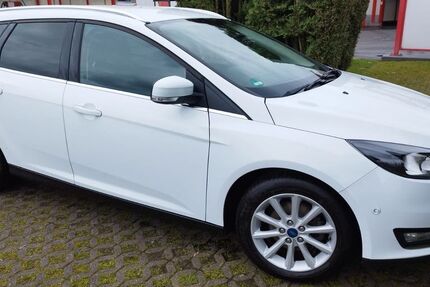 Ford Focus 118.000 km 9.100 &euro; Oer-Erkenschwick 45739