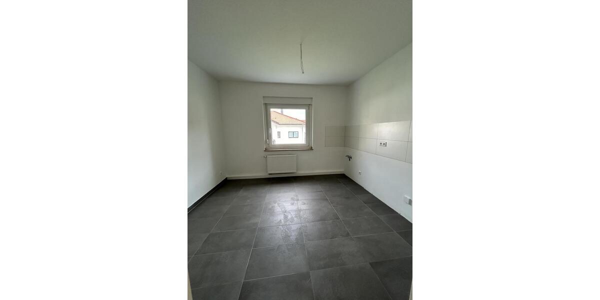 Erdgeschoßwohnung Ahlen Dolberg - 3.5 Zimmer, 84 m&sup2;, 756&euro; | Angebot:25050805
