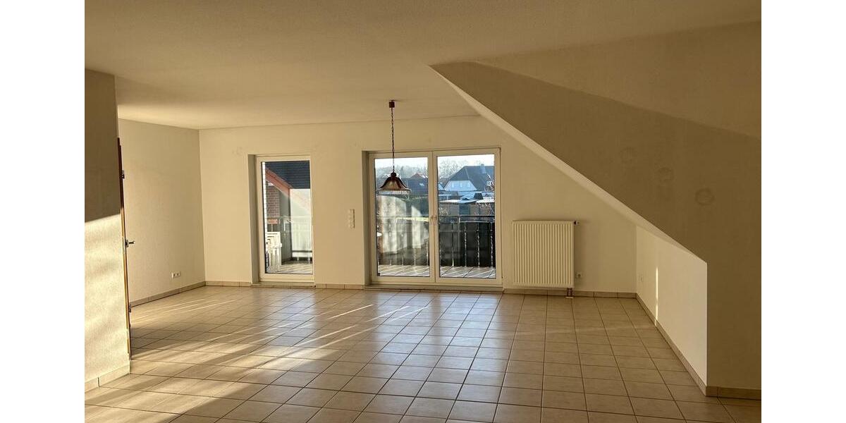 Dachgeschoßwohnung Welver - 3 Zimmer, 110 m&sup2;, 880&euro; | Angebot:24640537