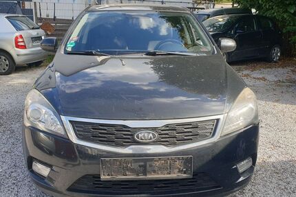 Kia ceed / Ceed 153.600 km 3.300 &euro; Dortmund 44328