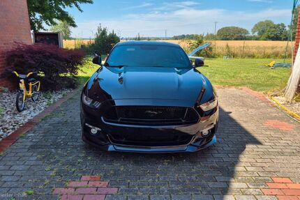 Ford Mustang 92.000 km 37.000 &euro; Lüdinghausen 59348