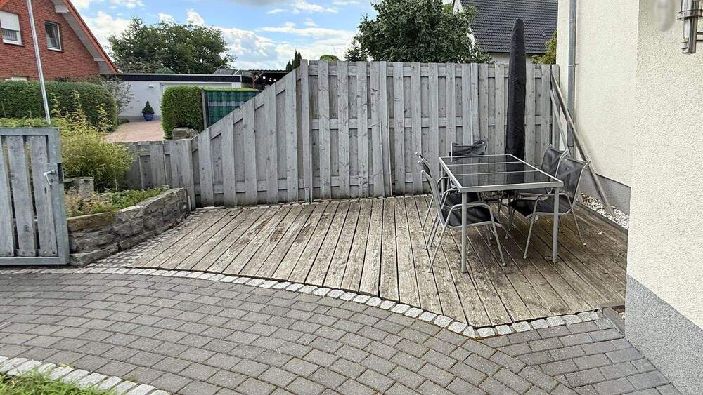 Einfamilienhaus Welver Illingen - 8 Zimmer, 200 m&sup2;, 249.000&euro; | Angebot:25686103