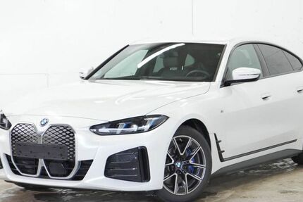 BMW i4 19.387 km 49.090 &euro; Werne 59368