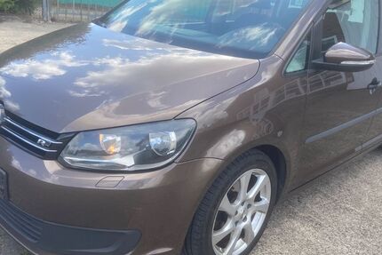 VW Touran 181.263 km 4.998 &euro; Senden-Bösensell 48308