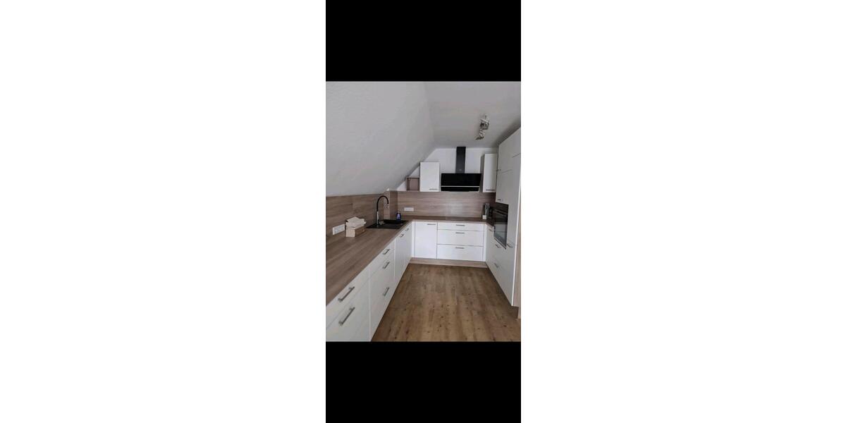 Dachgeschoßwohnung Hemer - 2 Zimmer, 79 m&sup2;, 890&euro; | Angebot:25988622