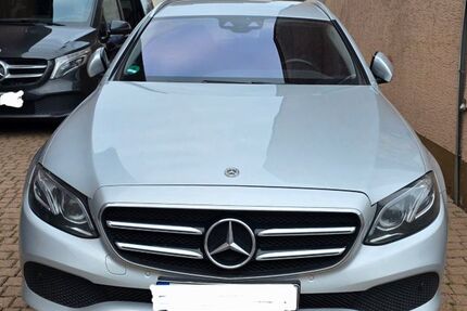 Mercedes-Benz E 220 149.600 km 19.900 &euro; Hamm 59077