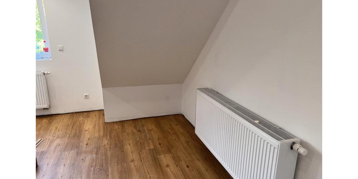 Dachgeschoßwohnung Dortmund Gartenstadt - 3 Zimmer, 81 m&sup2;, 1.090&euro; | Angebot:26577509