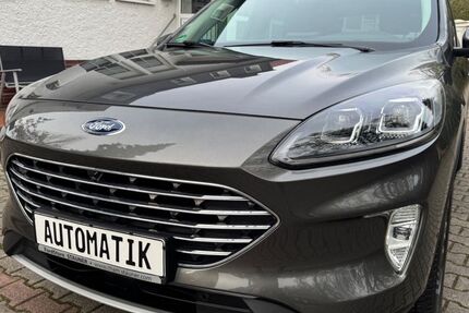 Ford Kuga 45.000 km 22.999 &euro; Dortmund 44265