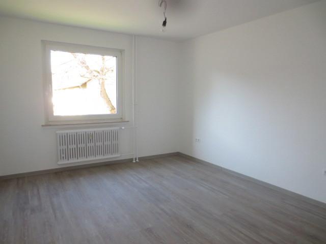 Etagenwohnung Dortmund Scharnhorst - 3.5 Zimmer, 68 m&sup2;, 648&euro; | Angebot:25881115