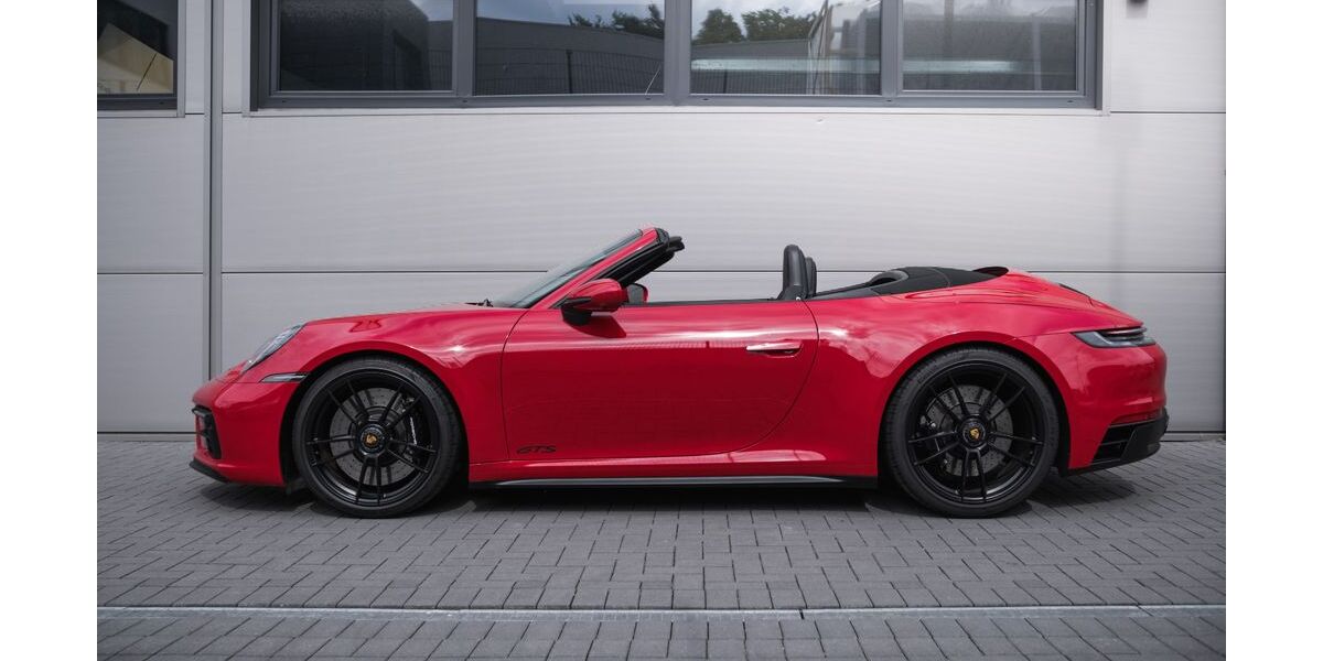 Porsche 992 28.400 km 159.900 &euro; Holzwickede 59439