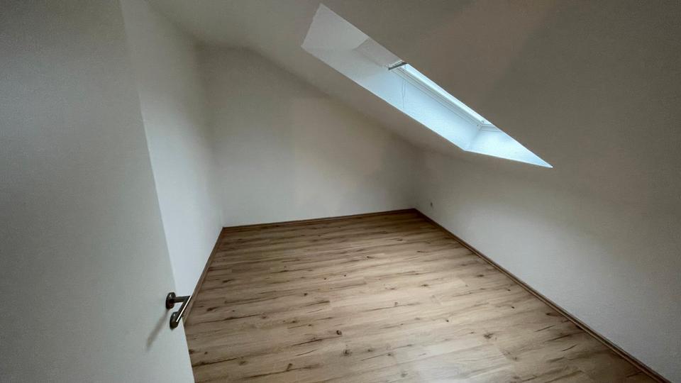 Dachgeschoßwohnung Hamm Herringen - 2 Zimmer, 37 m&sup2;, 295&euro; | Angebot:26148092