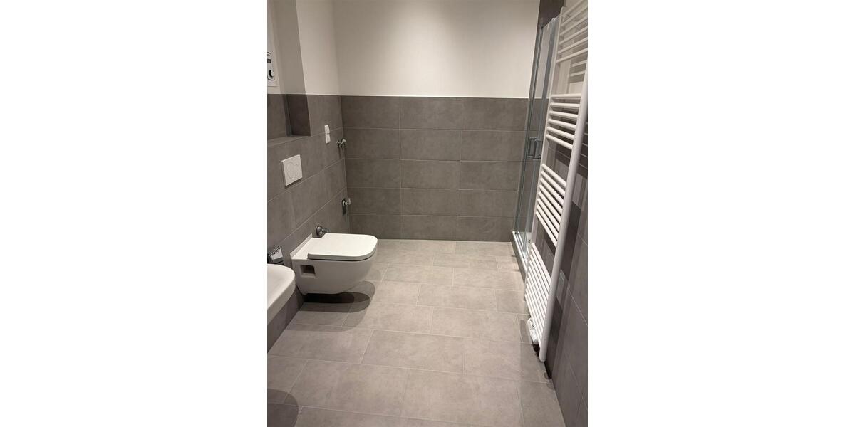 Etagenwohnung Lünen - 2 Zimmer, 77 m&sup2;, 710&euro; | Angebot:24947550