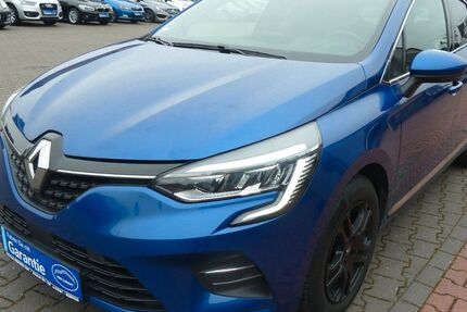 Renault Clio 128.000 km 11.600 &euro; Hamm 59073