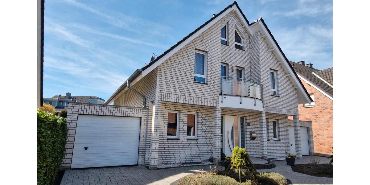 Einfamilienhaus Ahlen - 7 Zimmer, 264 m&sup2;, 739.000&euro; | Angebot:26877250