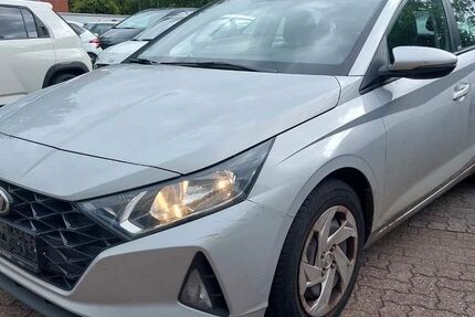 Hyundai i20 29.850 km 11.980 &euro; Dortmund 44369