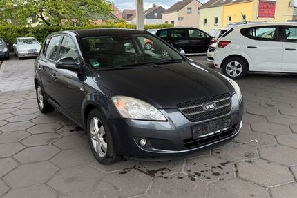 Kia ceed / Ceed 166.600 km 2.300 &euro; Bergkamen 59192