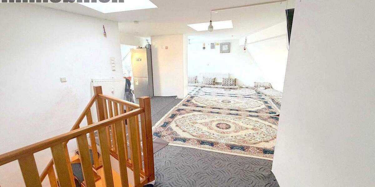 Etagenwohnung Dortmund Mitte - 4 Zimmer, 121 m&sup2;, 145.000&euro; | Angebot:25821339