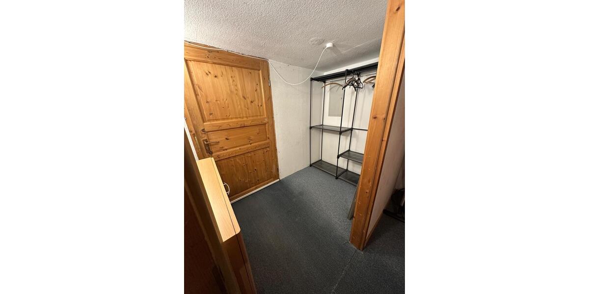 Dachgeschoßwohnung Dortmund Eving - 1 Zimmer, 50 m&sup2;, 410&euro; | Angebot:26247422