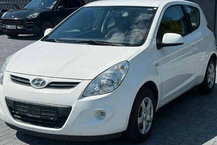 Hyundai i20 138.412 km 3.450 &euro; Dortmund 44149