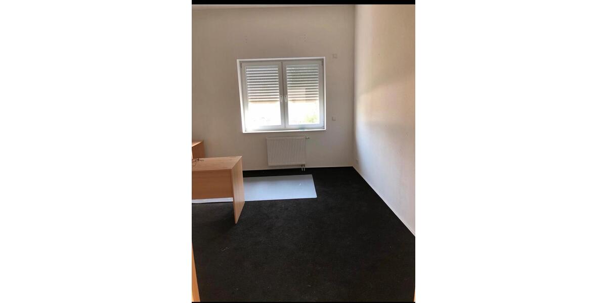 Reihenhaus Holzwickede - 5 Zimmer, 200 m&sup2;, 1.600&euro; | Angebot:25352181