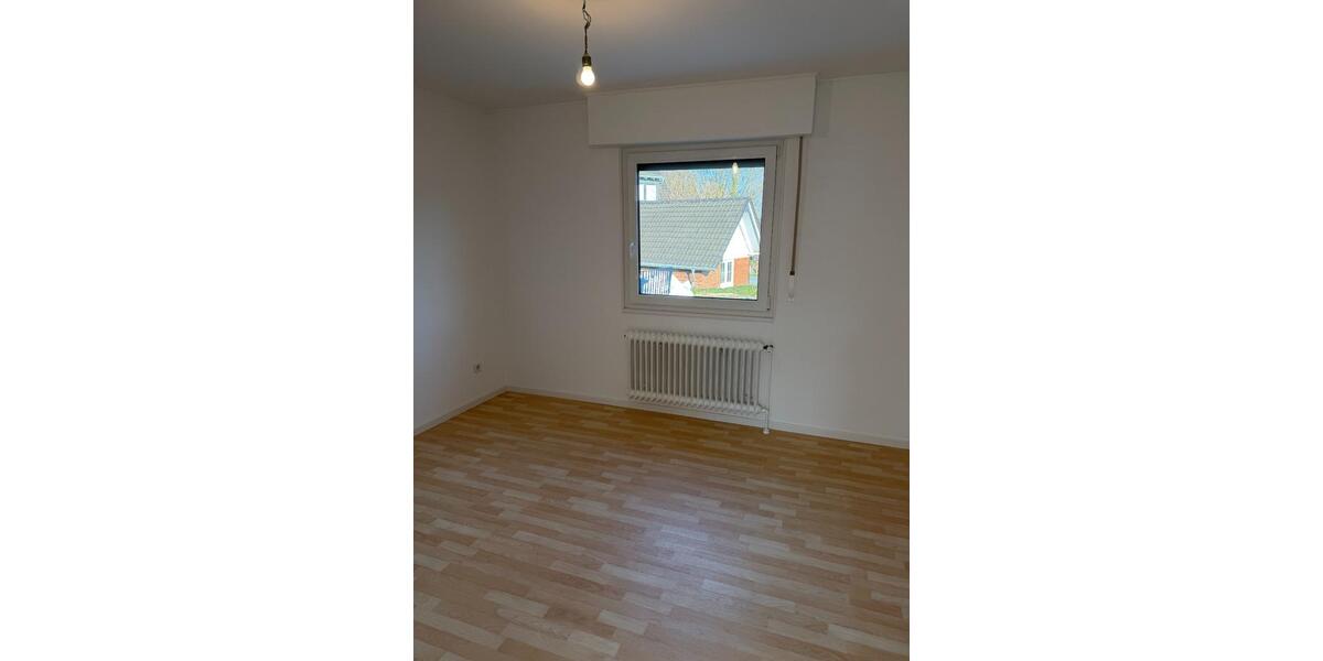 Bungalow Werl - 6 Zimmer, 185 m&sup2;, 1.480&euro; | Angebot:25840045