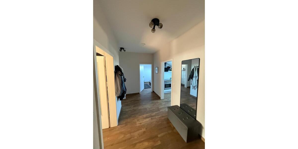 Dachgeschoßwohnung Iserlohn Grüne - 3 Zimmer, 77 m&sup2;, 155.000&euro; | Angebot:26889940