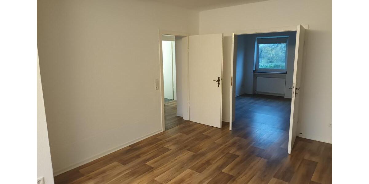 Erdgeschoßwohnung Schwerte - 4 Zimmer, 98 m&sup2;, 930&euro; | Angebot:25803695
