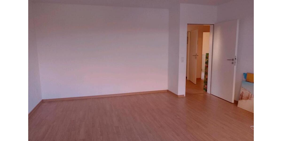 Dachgeschoßwohnung Bergkamen - 2 Zimmer, 70 m&sup2;, 460&euro; | Angebot:25924171