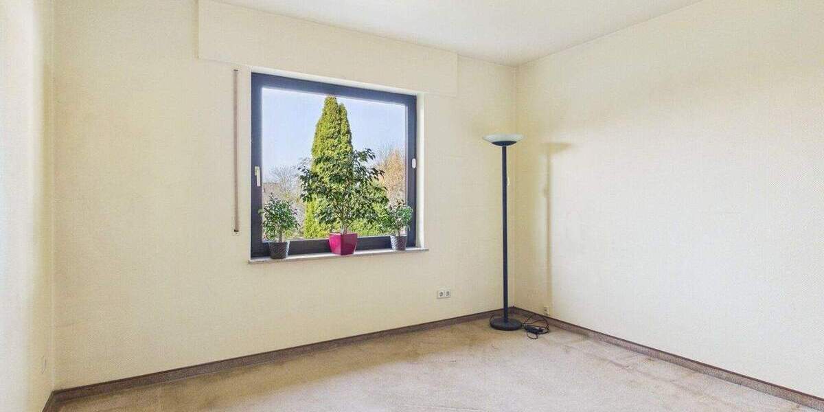 Mehrfamilienhaus, Wohnhaus Hamm Rhynern - 8 Zimmer, 169 m&sup2;, 440.000&euro; | Angebot:25819693