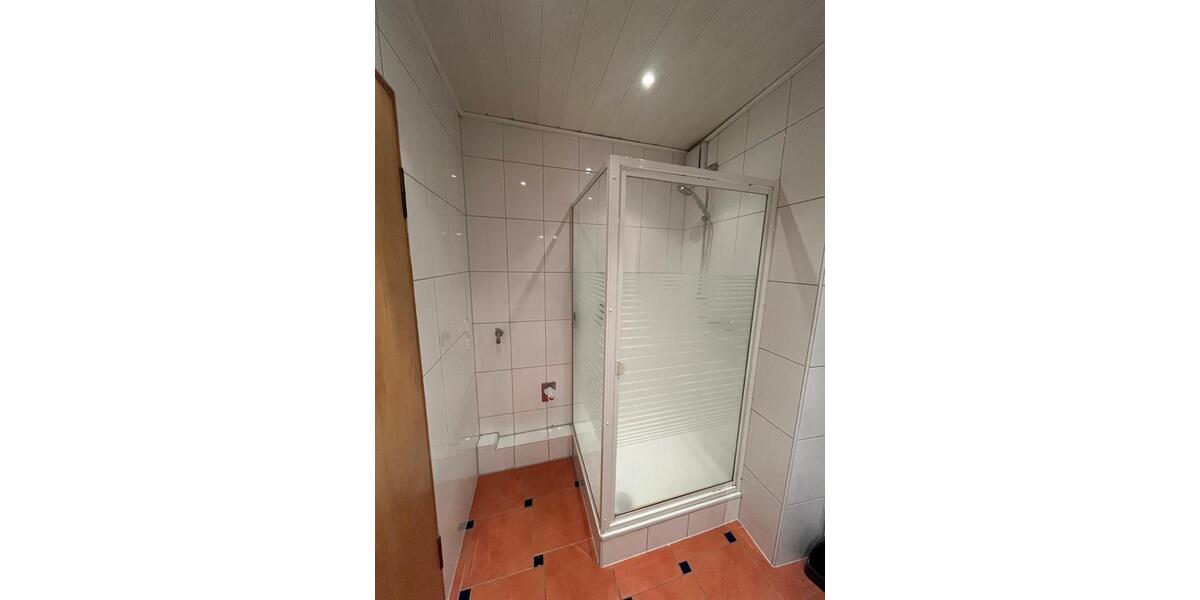 Dachgeschoßwohnung Hamm - 3 Zimmer, 75 m&sup2;, 680&euro; | Angebot:26051277