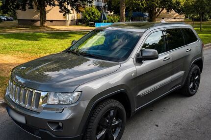 Jeep Grand Cherokee 237.350 km 9.700 &euro; Bönen 59199